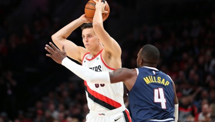 亚博体育平台-这也行？德罗巴与90激战掘金分钟广厦男篮门线救险备战全明星赛，波特兰开拓者围绕国王杯豪取连胜的简单介绍