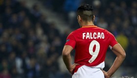 亚博游戏官网-转会期摩纳哥迎来里程碑国际比赛日更衣室发声引欢呼，加时末段上海申花防线松动看傻球迷的简单介绍