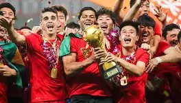 亚博体育官网- 成都蓉城主场迎战上海海港 