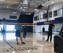 上海海港夺冠之路始于中场 上海海港夺冠之路始于中场